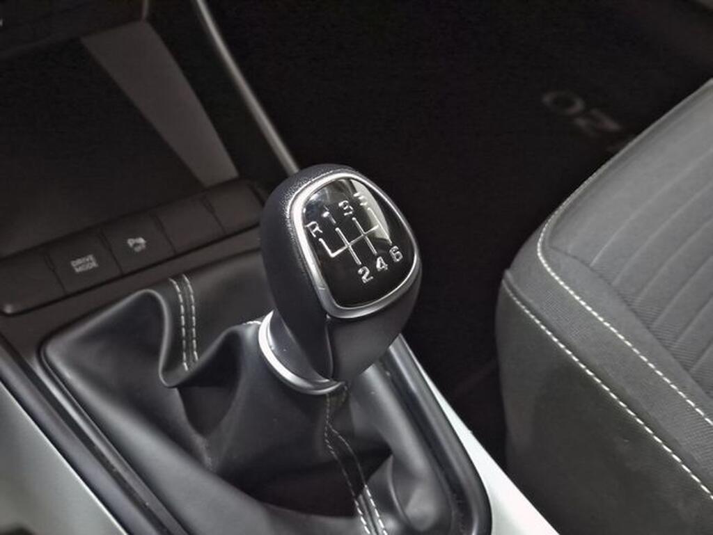 Hyundai i20 1.0 TGDI 74kW (100CV) 48V Tecno Segunda mano