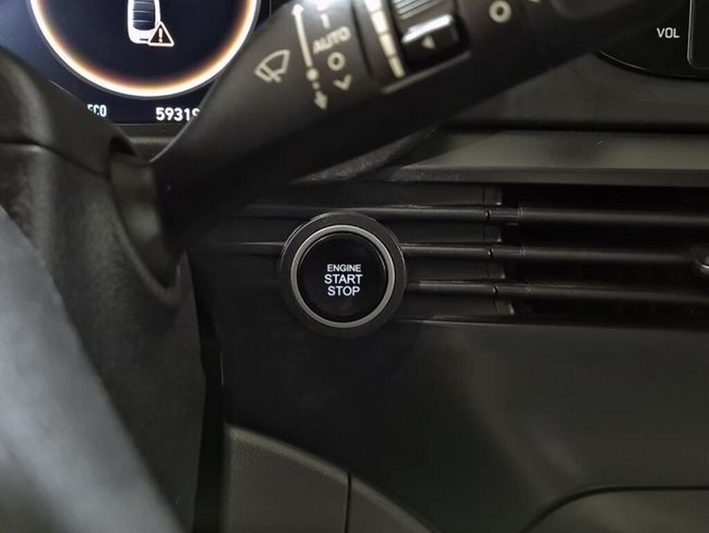 Hyundai i20 1.0 TGDI 74kW (100CV) 48V Tecno Segunda mano