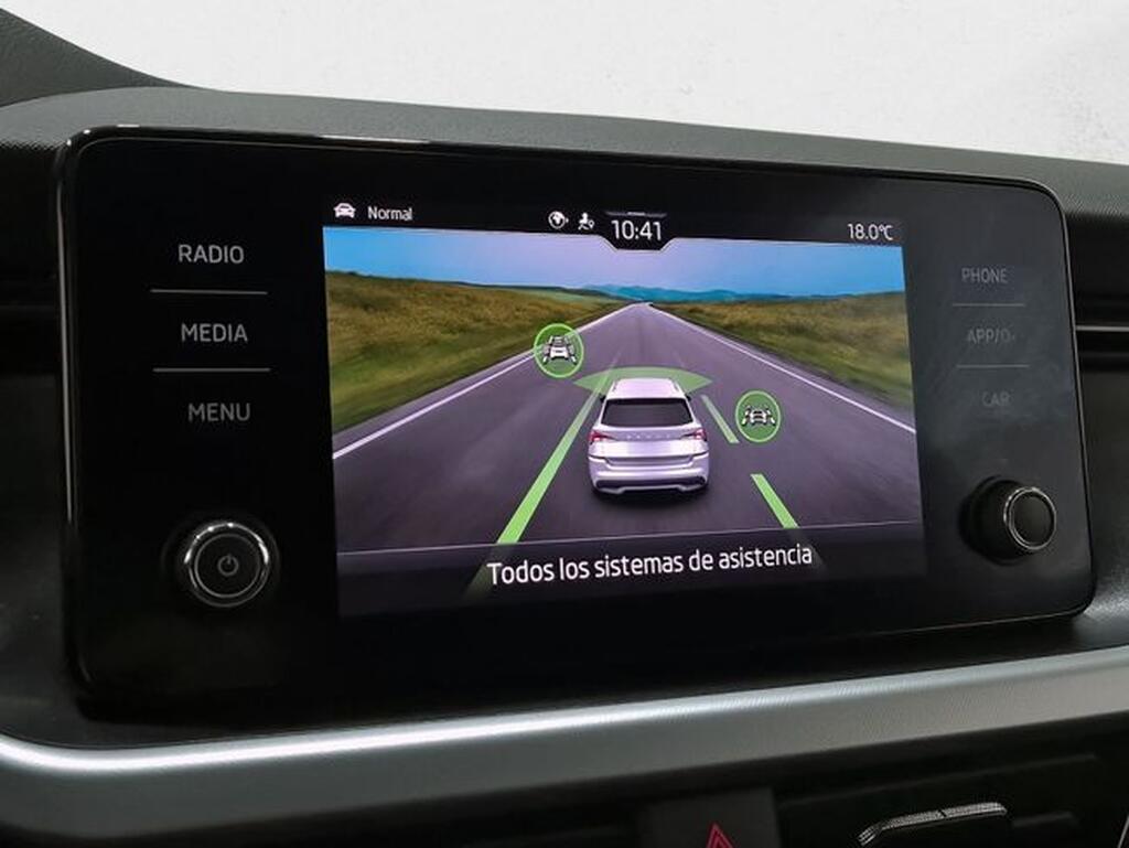 Skoda Kamiq 1.0 TSI 81kW (110CV) SCOUT Segunda mano