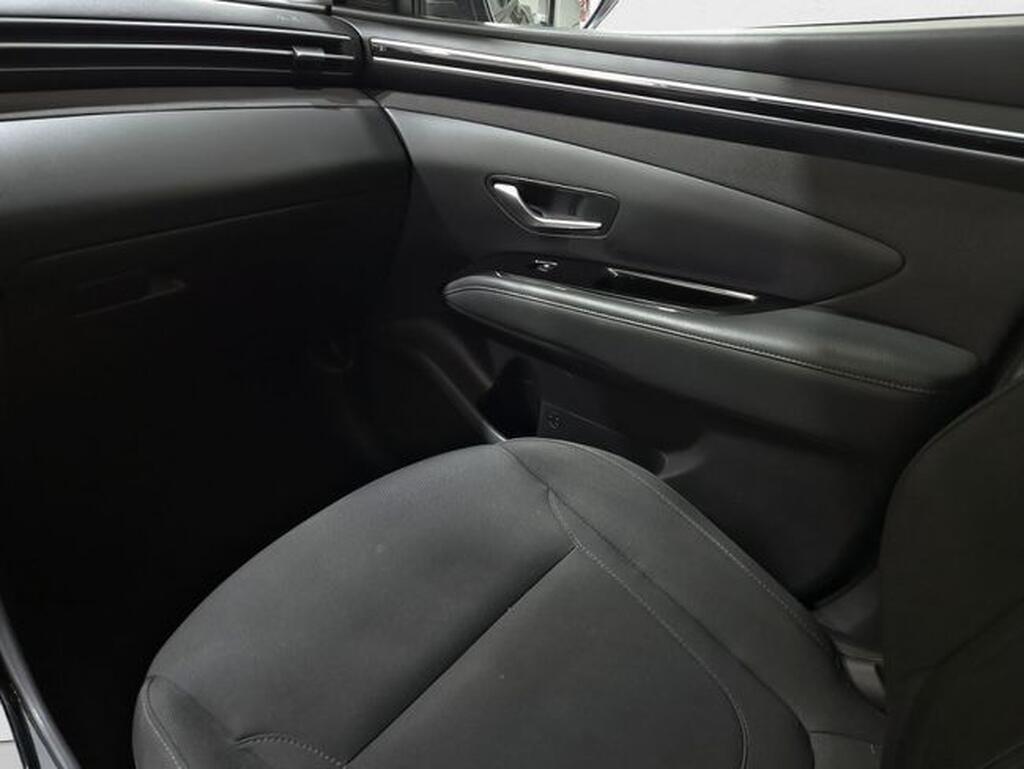 Hyundai Tucson 1.6 CRDI 100kW (136CV) 48V Tecno 2C Segunda mano
