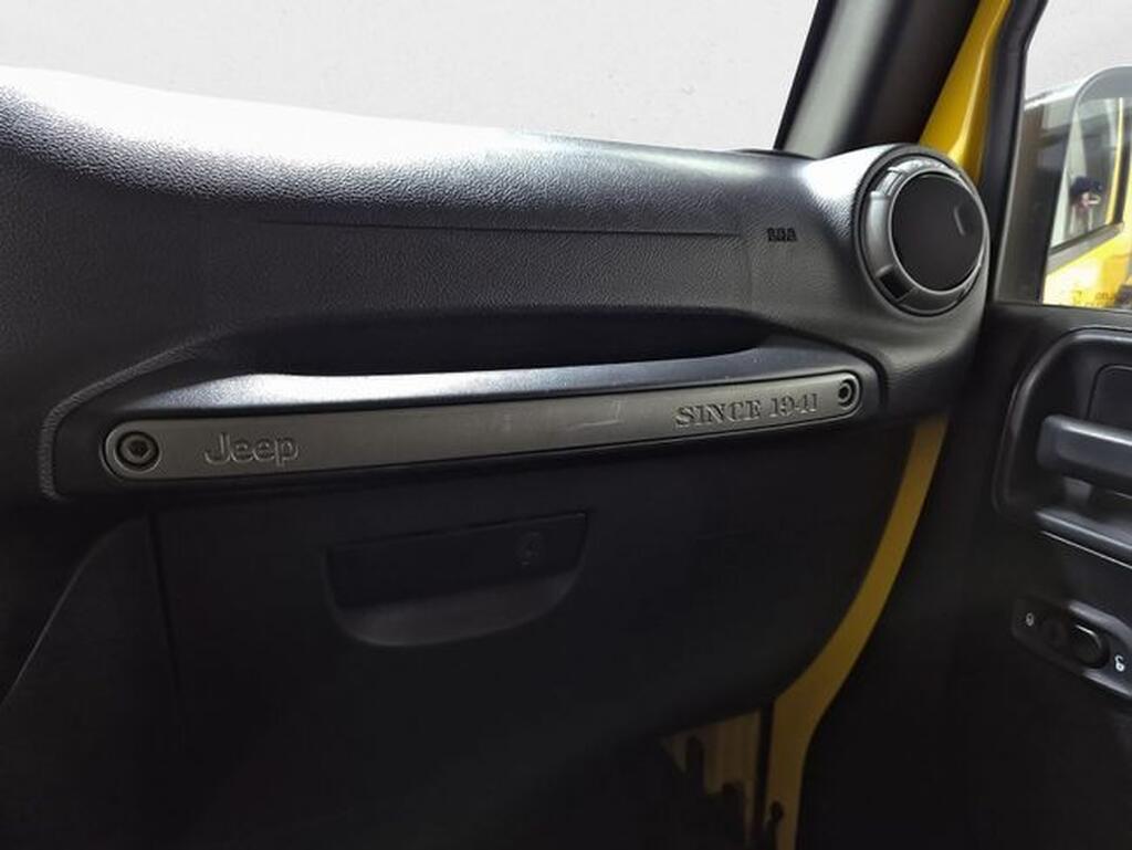 Jeep Wrangler 2.8 CRD Sport Segunda mano
