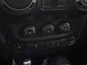 Jeep Wrangler 2.8 CRD Sport 21