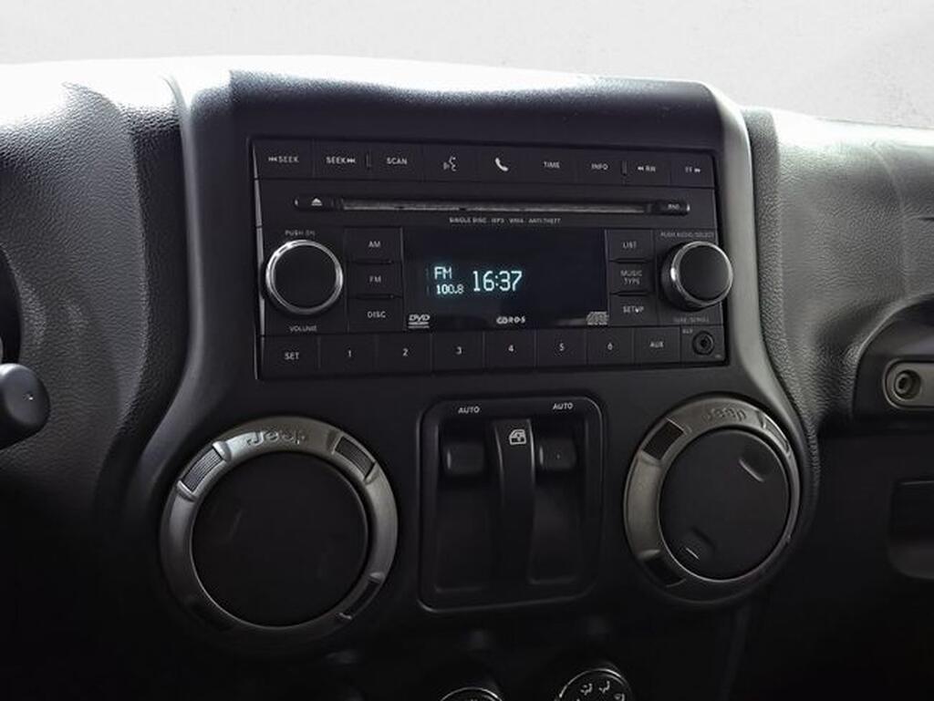 Jeep Wrangler 2.8 CRD Sport Segunda mano