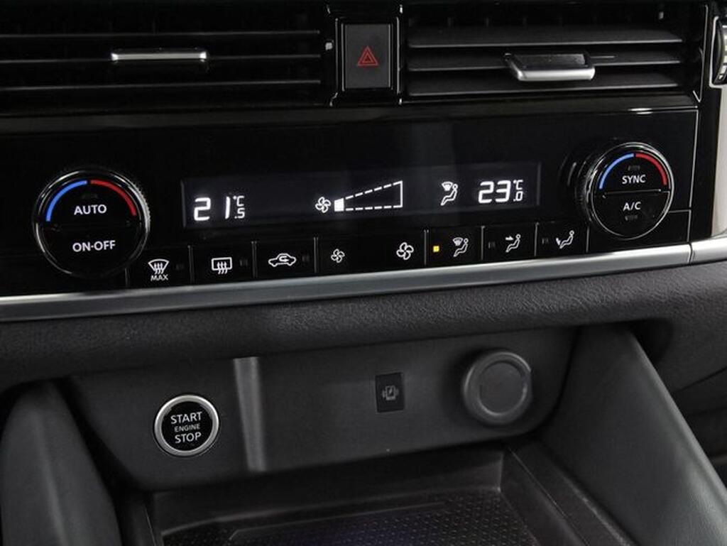 Nissan Qashqai DIG-T 116kW CVT N-Connecta 32