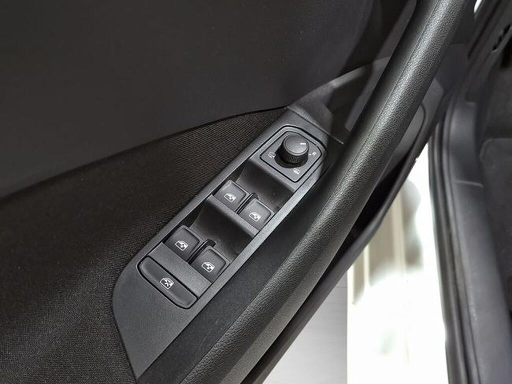Skoda Scala 1.0 TSI 81KW (110 CV) Ambition Segunda mano
