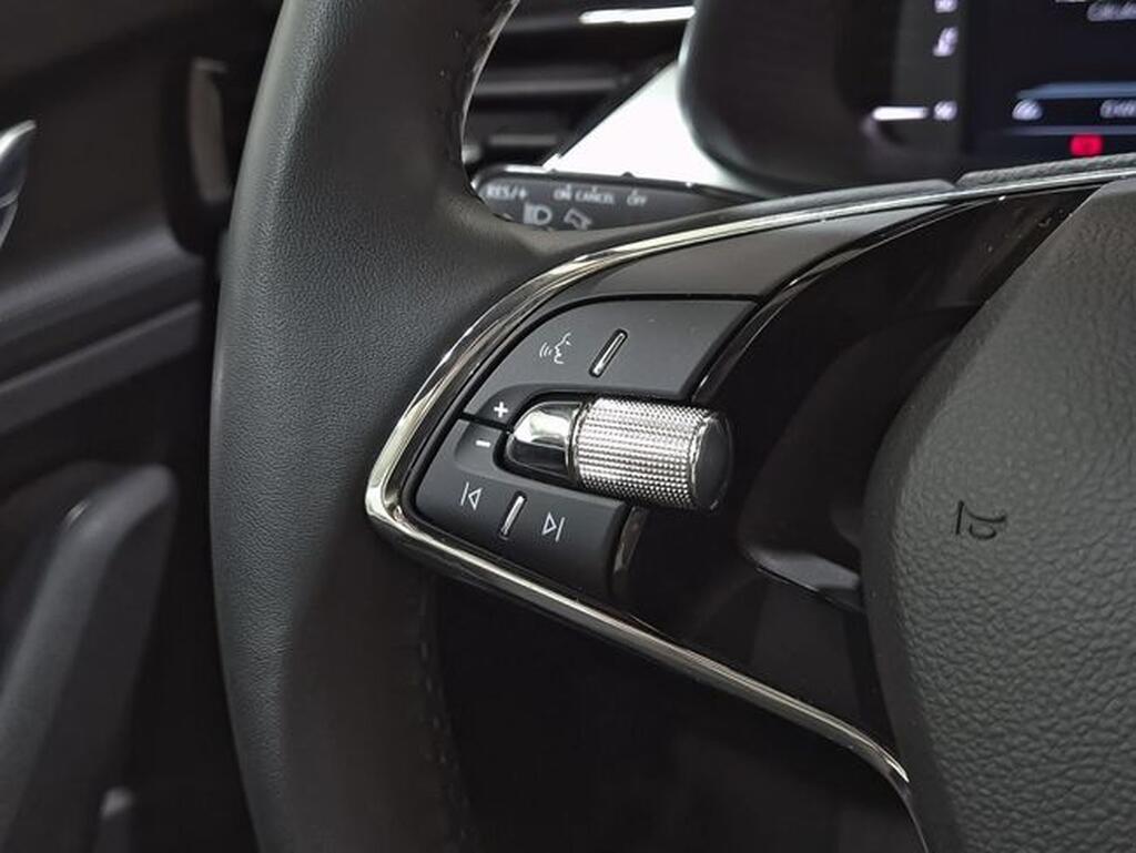 Skoda Scala 1.0 TSI 81KW (110 CV) Ambition Segunda mano