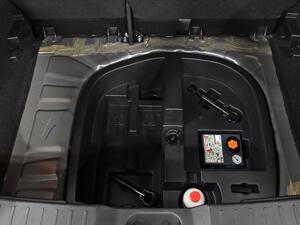 Nissan Juke 1.0 DIG-T 114CV N-CONNECTA 5P(NAVI) 32