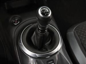 Nissan Juke 1.0 DIG-T 114CV N-CONNECTA 5P(NAVI) 31