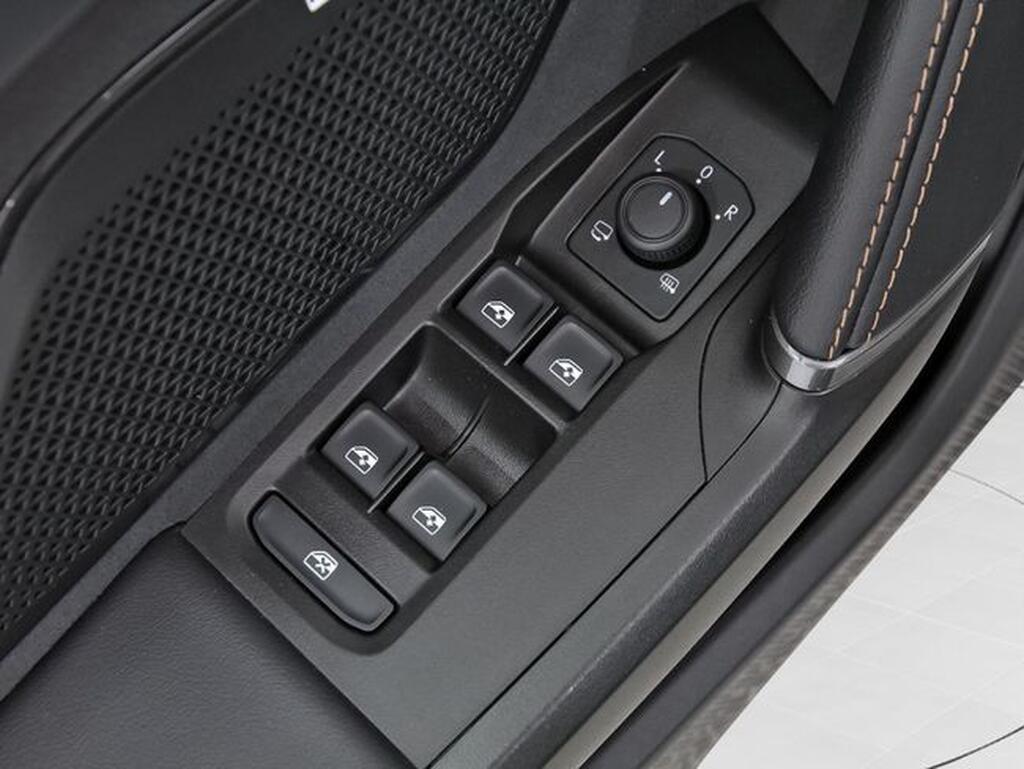 CUPRA Formentor 1.5 TSI e-Hybrid 200kW (272 CV) VZ DSG Segunda mano