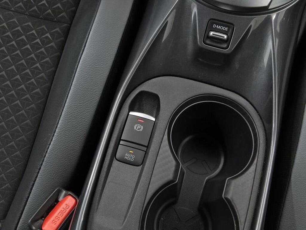 Nissan Juke DIG-T 84 kW (114 CV) DCT 7V N-Connecta Segunda mano