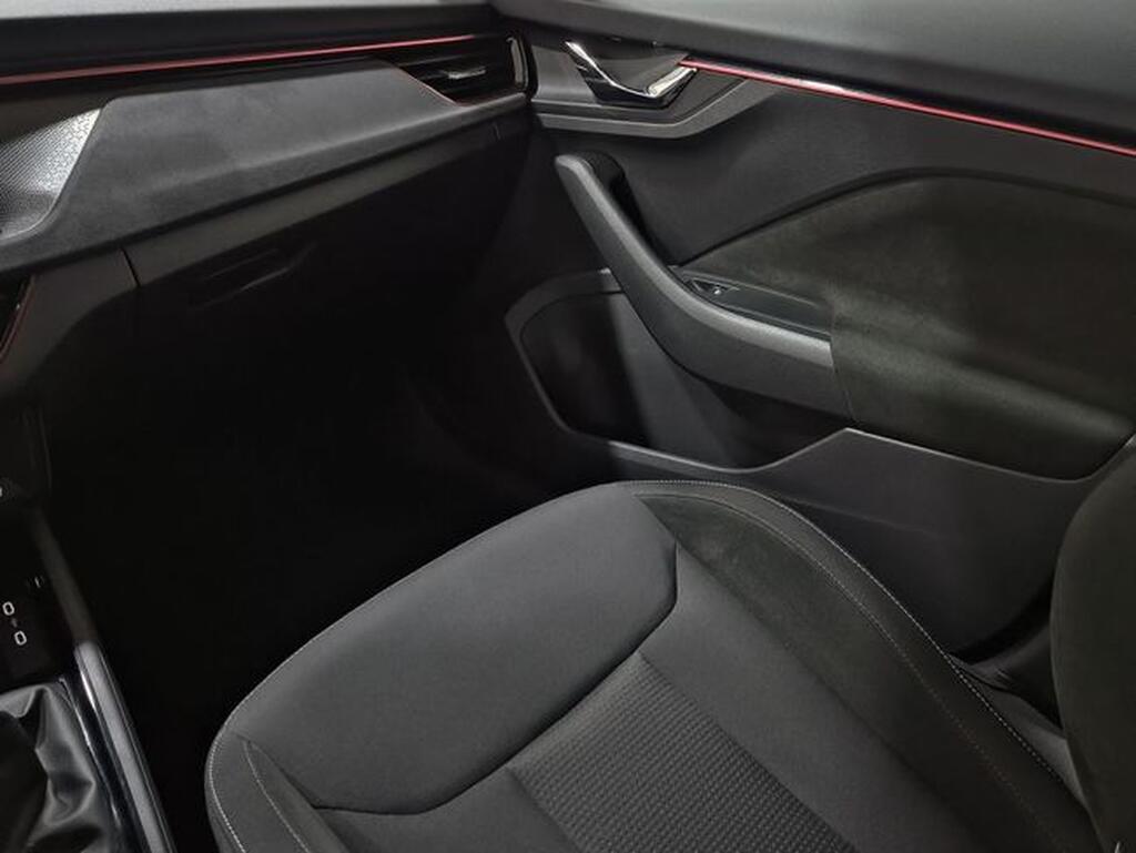 Skoda Kamiq 1.5 TSI 110kW (150CV) DESIGN Segunda mano