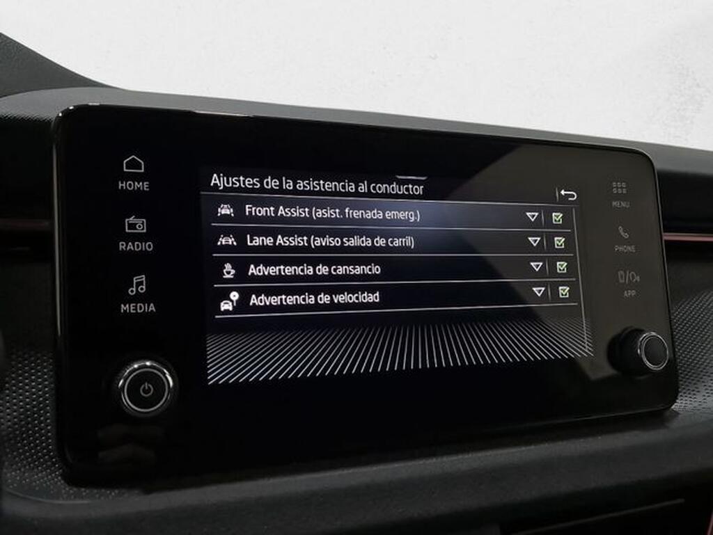 Skoda Kamiq 1.5 TSI 110kW (150CV) DESIGN Segunda mano