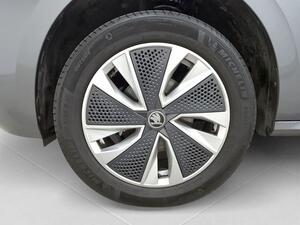Skoda Kamiq 1.5 TSI 110kW (150CV) DESIGN 8