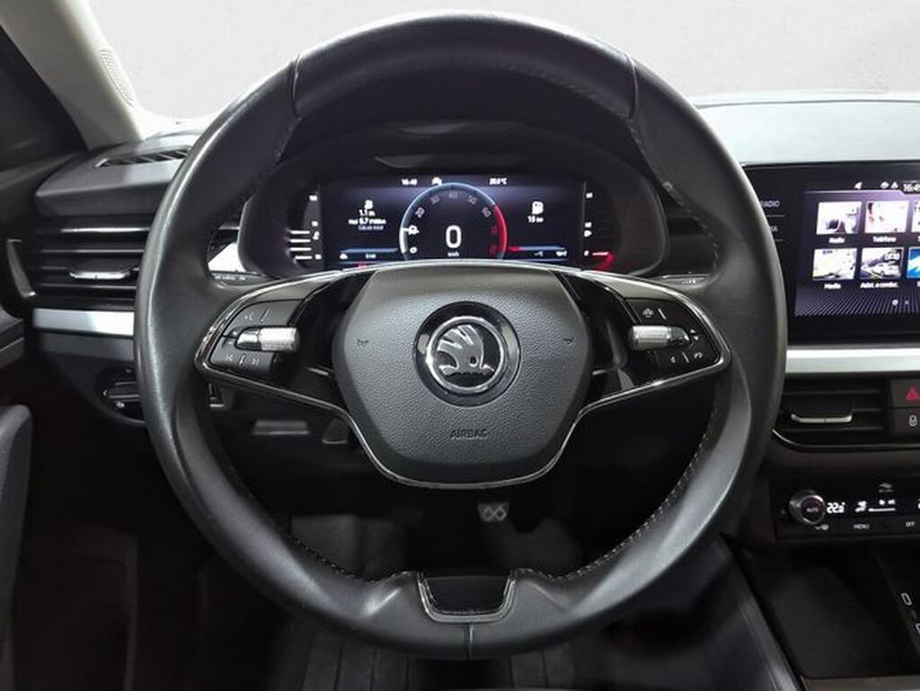 Skoda Kamiq 1.0 TSI 85kW (115CV) SELECTION Segunda mano