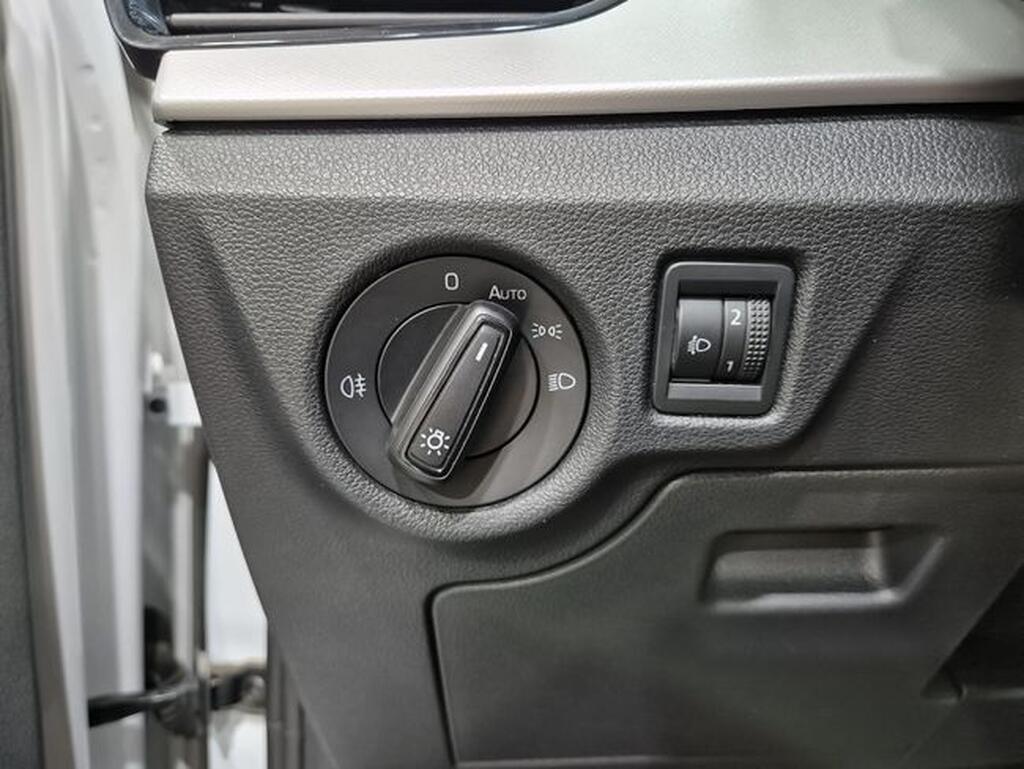 Skoda Kamiq 1.0 TSI 81kW (110CV) SCOUT 10