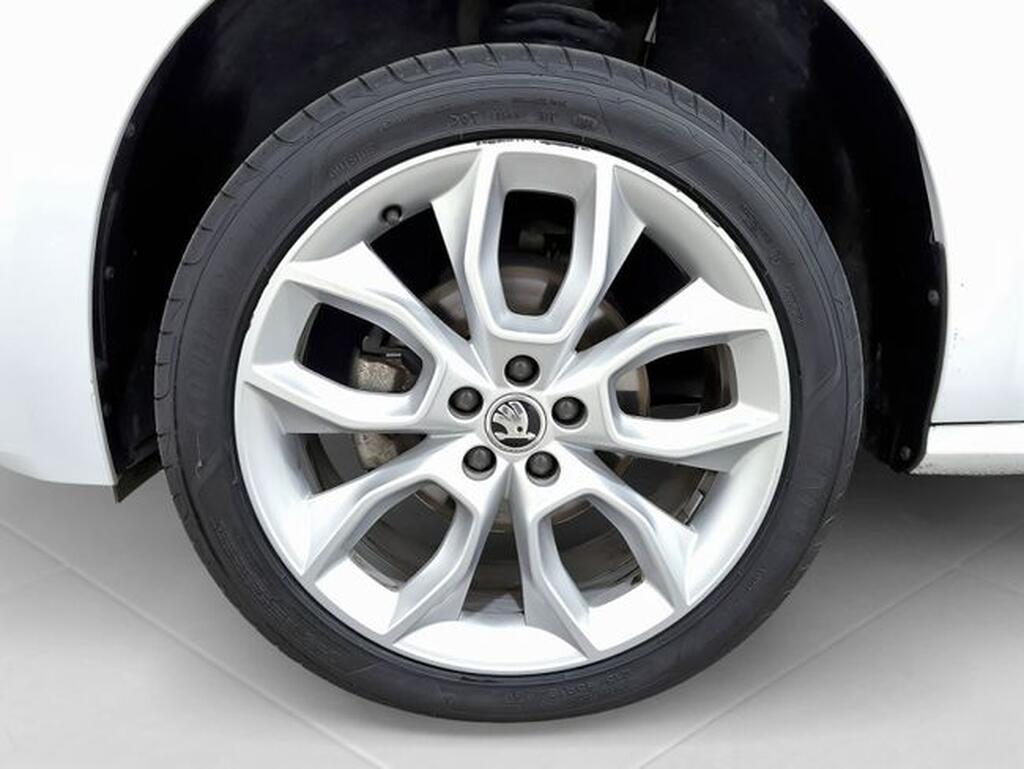 Skoda Kamiq 1.0 TSI 81kW (110CV) SCOUT 8