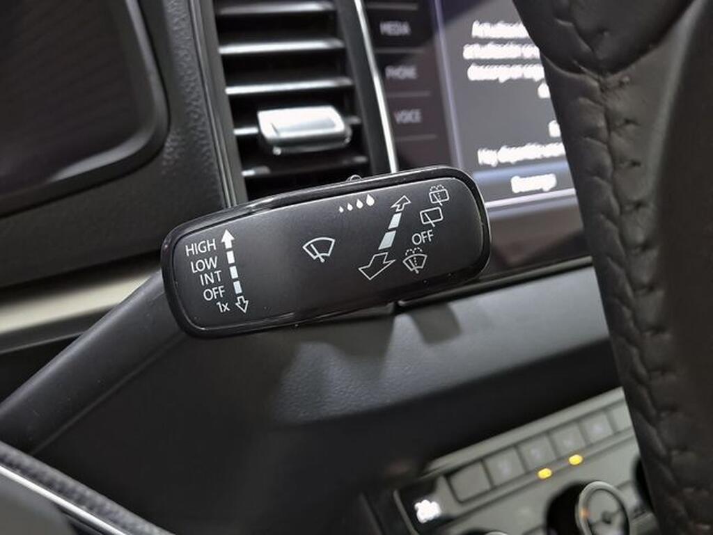 Skoda Karoq 1.5 TSI 110kW (150CV) DSG ACT Selection Segunda mano