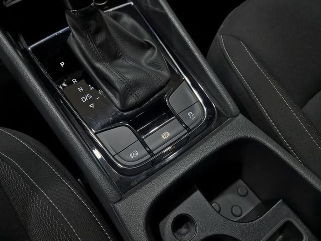 Skoda Karoq 1.5 TSI 110kW (150CV) DSG ACT Selection Segunda mano