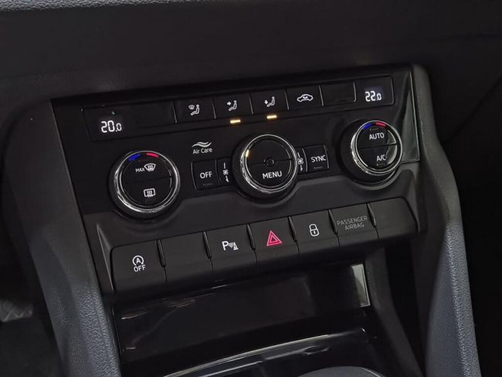 Skoda Karoq 1.5 TSI 110kW (150CV) DSG ACT Selection Segunda mano