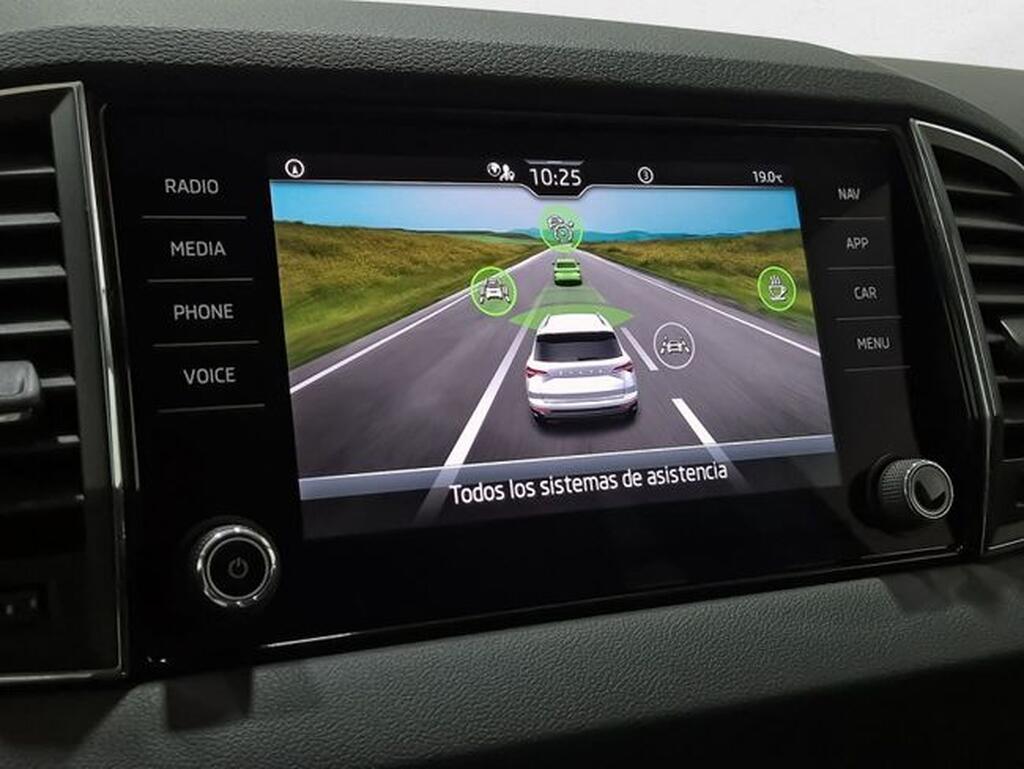 Skoda Karoq 1.5 TSI 110kW (150CV) DSG ACT Selection Segunda mano