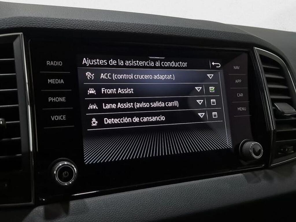 Skoda Karoq 1.5 TSI 110kW (150CV) DSG ACT Selection Segunda mano