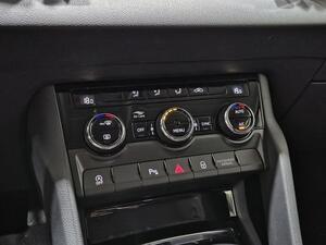 Skoda Karoq Selection 1,5 TSI 110 kW (150 CV) DSG 7 vel. 27