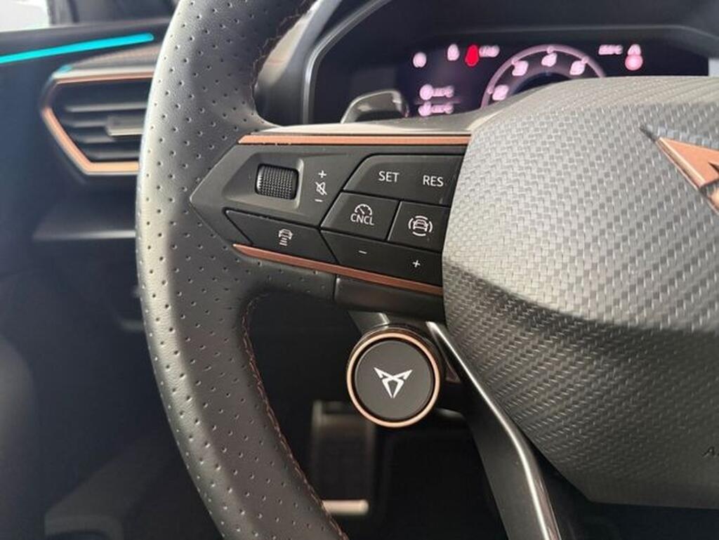 CUPRA León 1.5 TSI e-Hybrid 150W (204CV) DSG Segunda mano