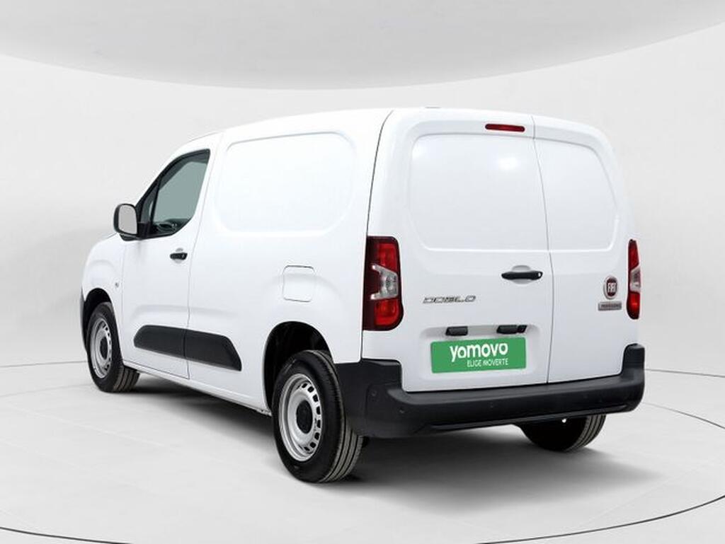 Fiat Doblo FURGON 1.2 GASOLINE 110CV 650KG L1 4P Segunda mano