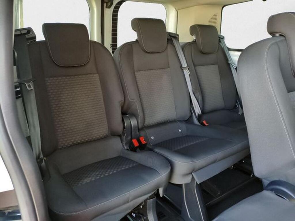 Ford Transit Custom ***TRANSIT CUSTOM 2.0 TDCI 130CV 320 TREND KOMBI SWB HEV 4P 9 PLAZAS Segunda mano