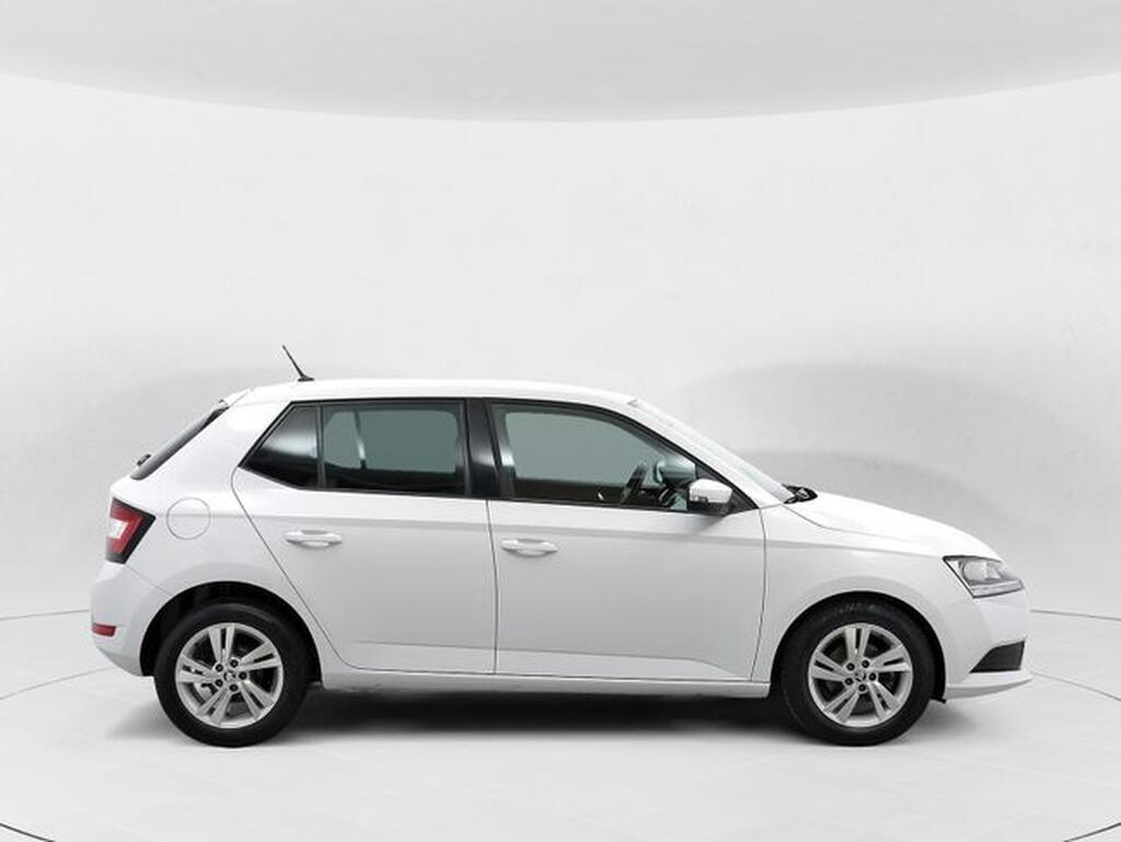 Skoda Fabia 1.0 MPI 44KW (60cv) Urban Segunda mano
