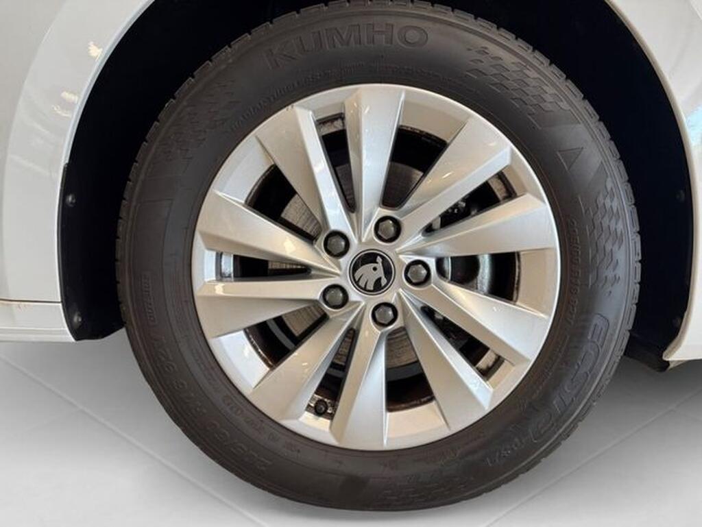 Skoda Octavia 1.5 TSI 110kW(150CV) m-HEV DSG Selection Segunda mano