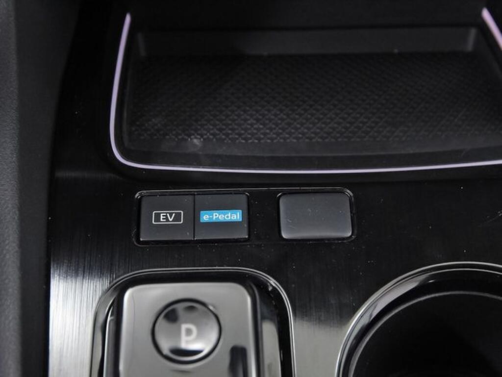 Nissan X-Trail 5pl 1.5 e-POWER 152kW 4x2 A/T N-Connecta Segunda mano