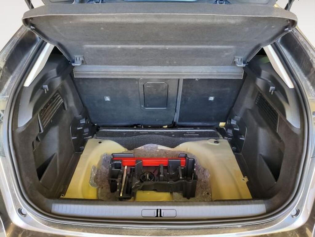 Citroën C4 PureTech 130 S&S 6v Shine 29