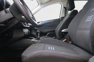 Ford Focus 1.0 Ecoboost MHEV 114kW Active 15
