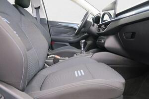 Ford Focus 1.0 Ecoboost MHEV 114kW Active 14