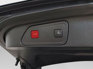 Peugeot 3008 Hybrid 225 e-EAT8 GT Pack 28