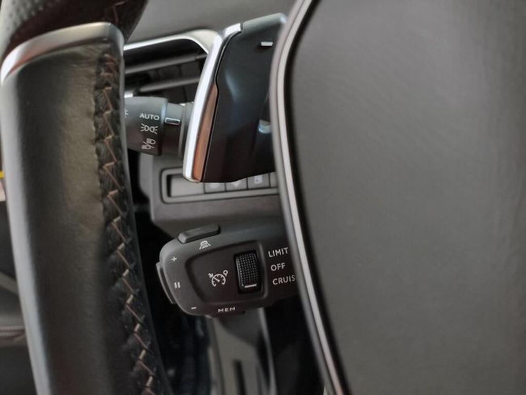 Peugeot 3008 Hybrid 225 e-EAT8 GT Pack Segunda mano