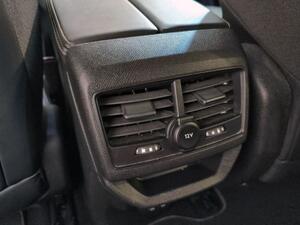 Peugeot 3008 Hybrid 225 e-EAT8 GT Pack 26