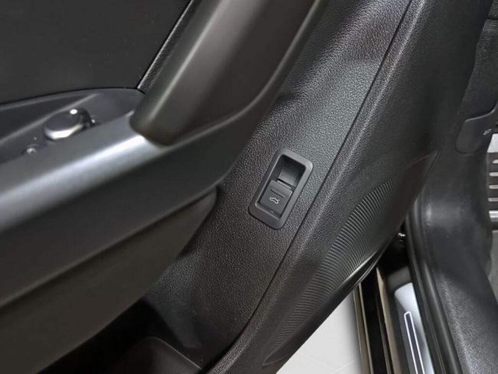 Audi Q3 Black line 35 TDI 110kW (150CV) S tronic Segunda mano