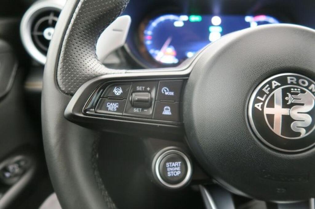 Alfa Romeo Tonale 1.3 Multi-air PHEV Speciale Q4 Segunda mano