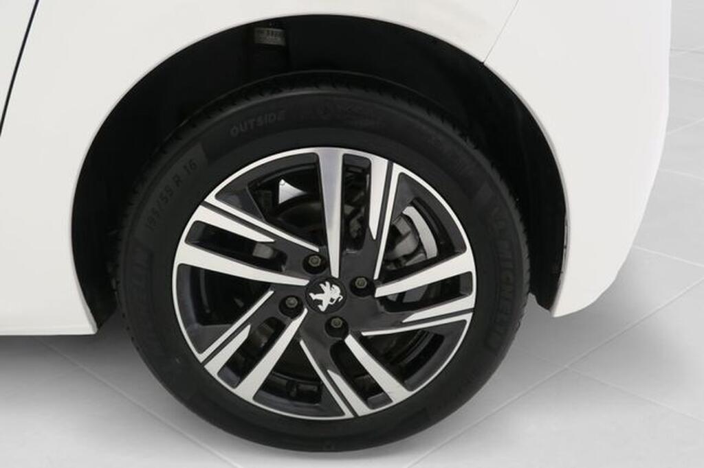 Peugeot 208 PureTech 73kW (100CV) Allure 9
