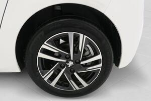 Peugeot 208 PureTech 73kW (100CV) Allure 9