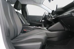Peugeot 208 PureTech 73kW (100CV) Allure 8