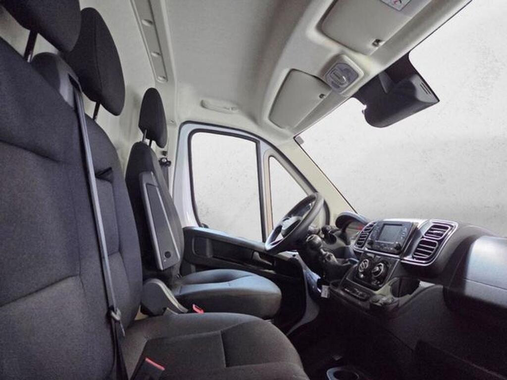 Fiat Ducato FG 2.2 BLUEHDI 140CV 35 HEAVY L4H2 4P Segunda mano