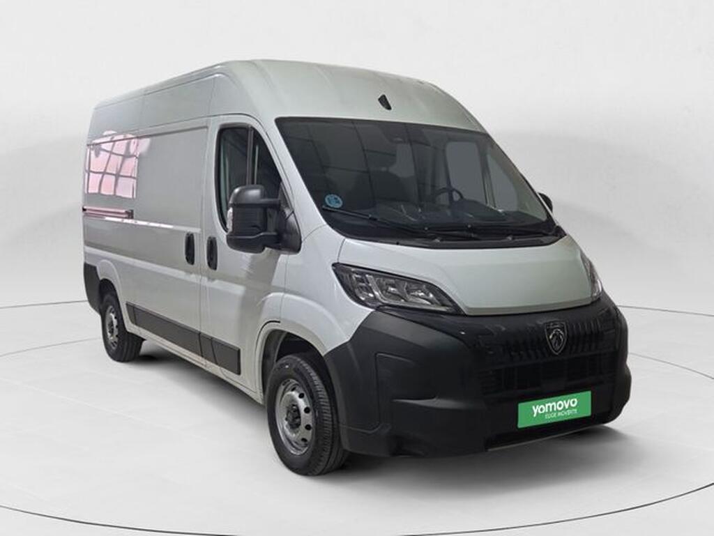 Peugeot Boxer FG 2.2 BHDI 120 L2H2 3.3T 4P Segunda mano