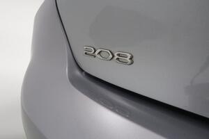 Peugeot 208 ALLURE PACK 1.2 PURETECH 100 CV AUTO 5P 20