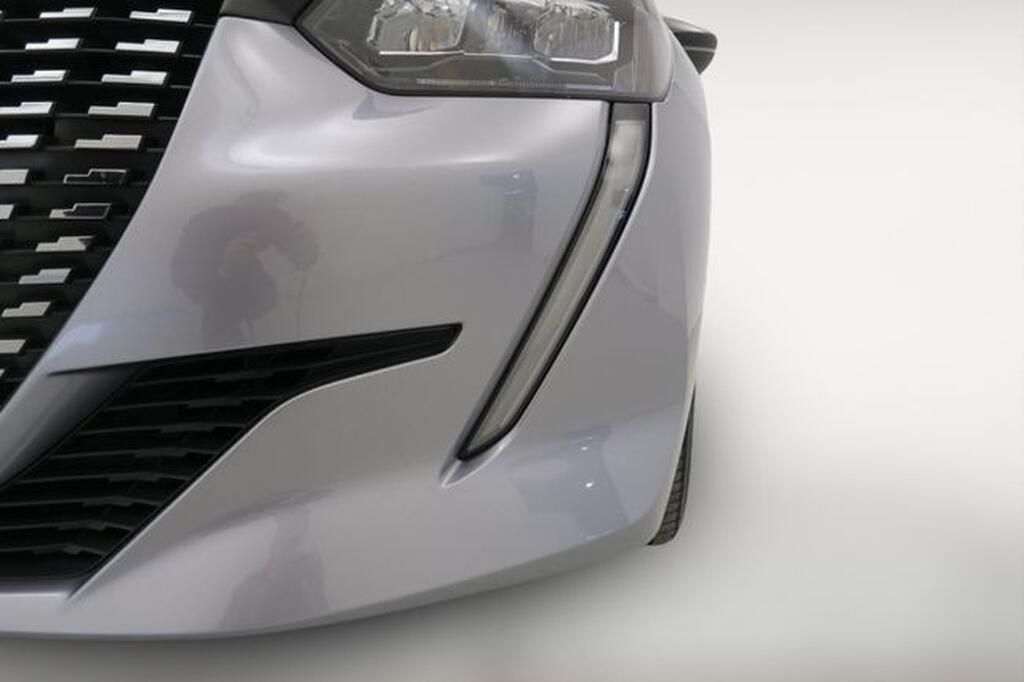 Peugeot 208 ALLURE PACK 1.2 PURETECH 100 CV AUTO 5P 22
