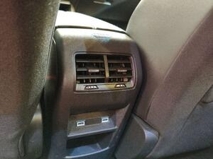 Peugeot 308 1.2 PURETECH 130 EAT8 ALLURE PACK 5P 26
