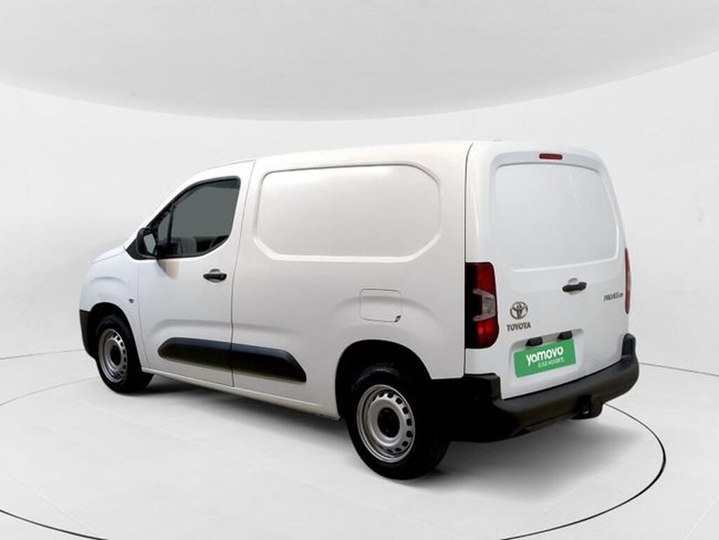 Toyota Proace City FG 1.5D 102 CV MWB 4P Segunda mano