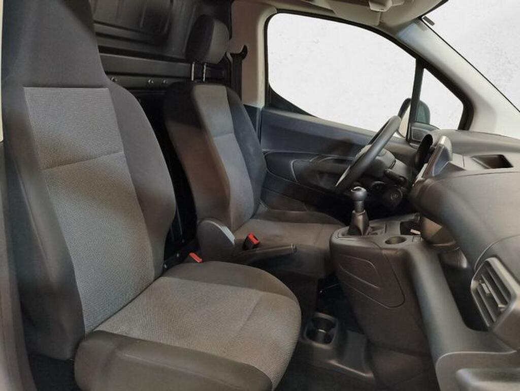 Toyota Proace City FG 1.5D 102 CV MWB 4P Segunda mano
